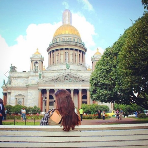 Maternity Boppy nursing cover - Picture 5 of 8